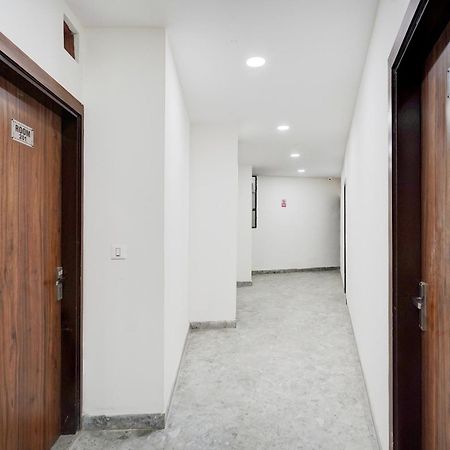 Hotel O Indirapuram Grand Ghaziabad Eksteriør bilde