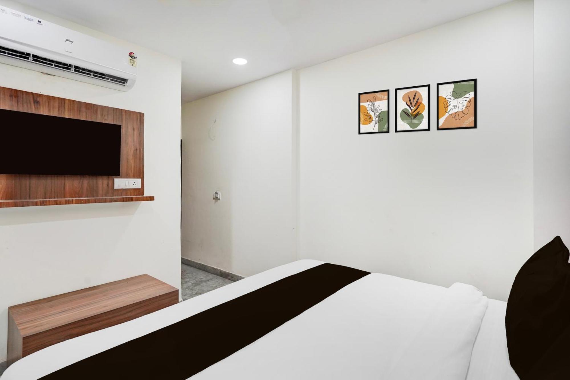 Hotel O Indirapuram Grand Ghaziabad Eksteriør bilde