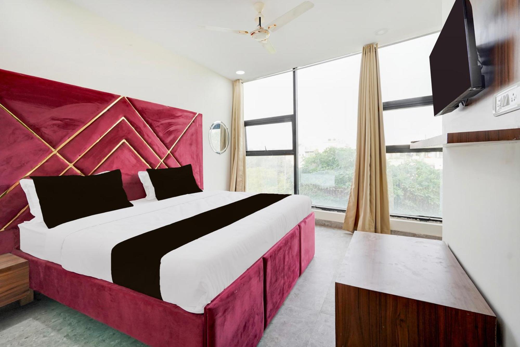 Hotel O Indirapuram Grand Ghaziabad Eksteriør bilde