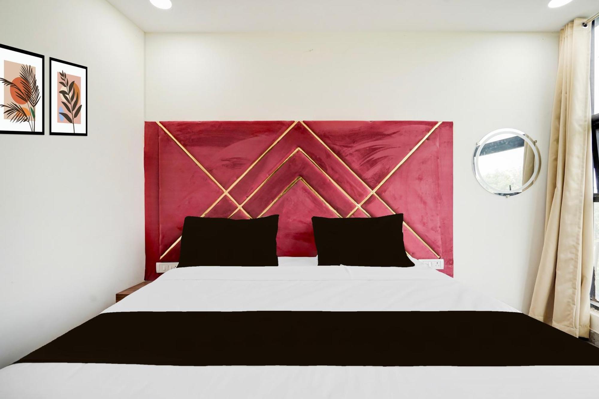 Hotel O Indirapuram Grand Ghaziabad Eksteriør bilde